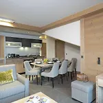 Apart-hotel Mgm Hôtels&résidences - Résidence Manaka 5*