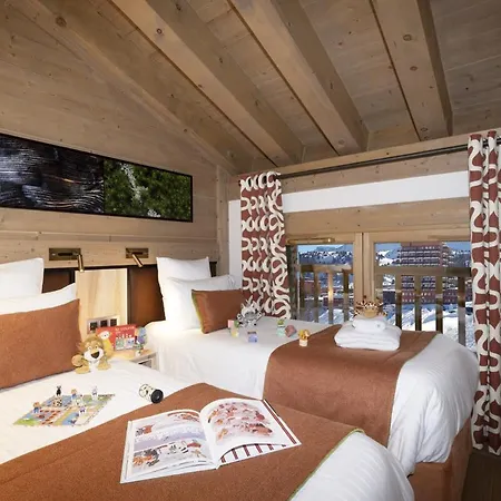 Mgm & Residences - Manaka Appart hôtel 5*