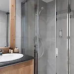 Mgm & Residences - Manaka Aparthotel