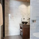 Mgm & Residences - Manaka Aparthotel