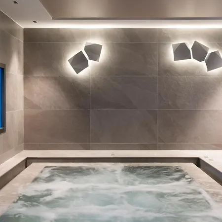 Mgm & Residences - Manaka 5*