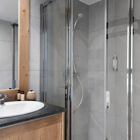 Mgm & Residences - Manaka 아파트호텔