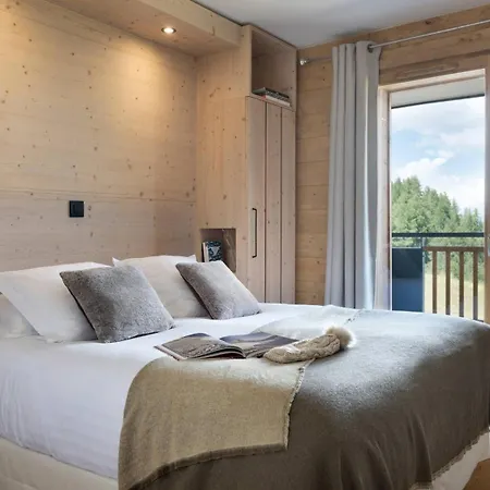 Mgm & Residences - Manaka Lägenhetshotell