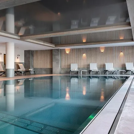 Mgm & Residences - Manaka Apartmanhotel