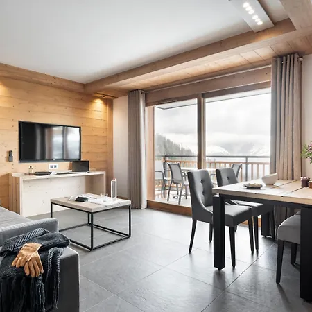 Mgm & Residences - Manaka 아파트호텔 라 플라뉴