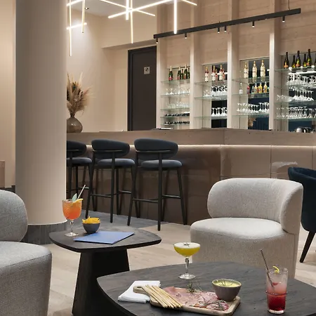 Mgm & Residences - Manaka