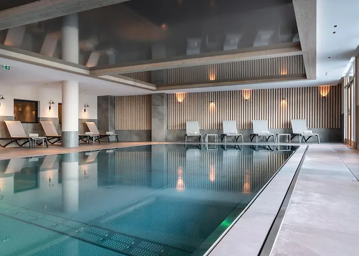 Mgm & Residences - Manaka Aparthotel