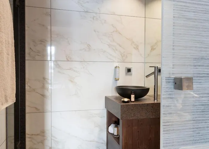 Mgm & Residences - Manaka 5*