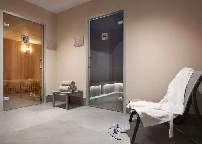 Mgm & Residences - Manaka