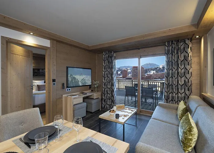 Mgm & Residences - Manaka מלון דירות 5*