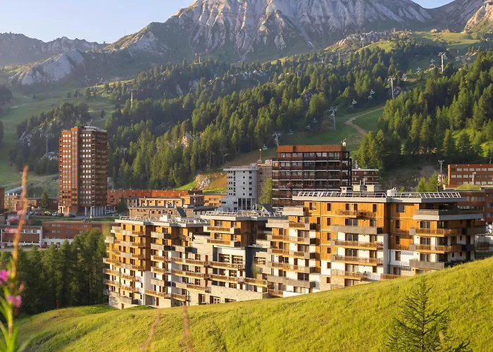 Mgm & Residences - Manaka מלון דירות 5*